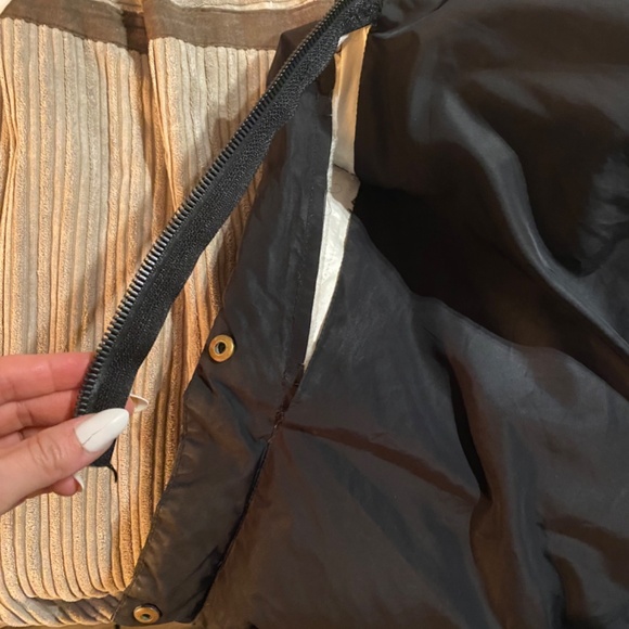 Rudsack winter jacket xs 80$ - Picture 4 of 4